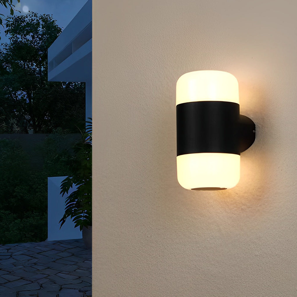 Delht Round Modern Outdoor Wall Lamp