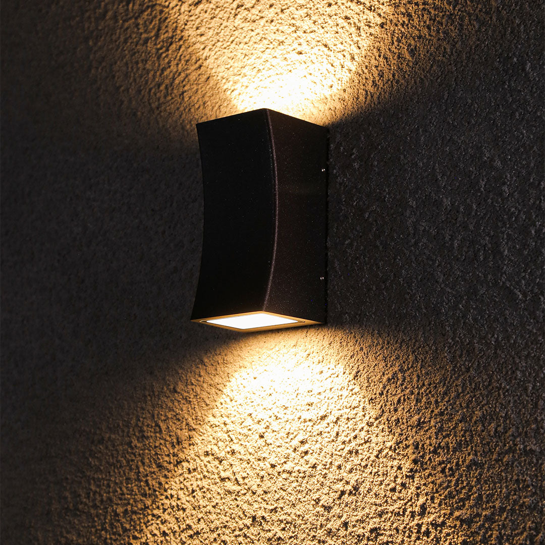 Mararet Modern LED Outdoor Wall Light