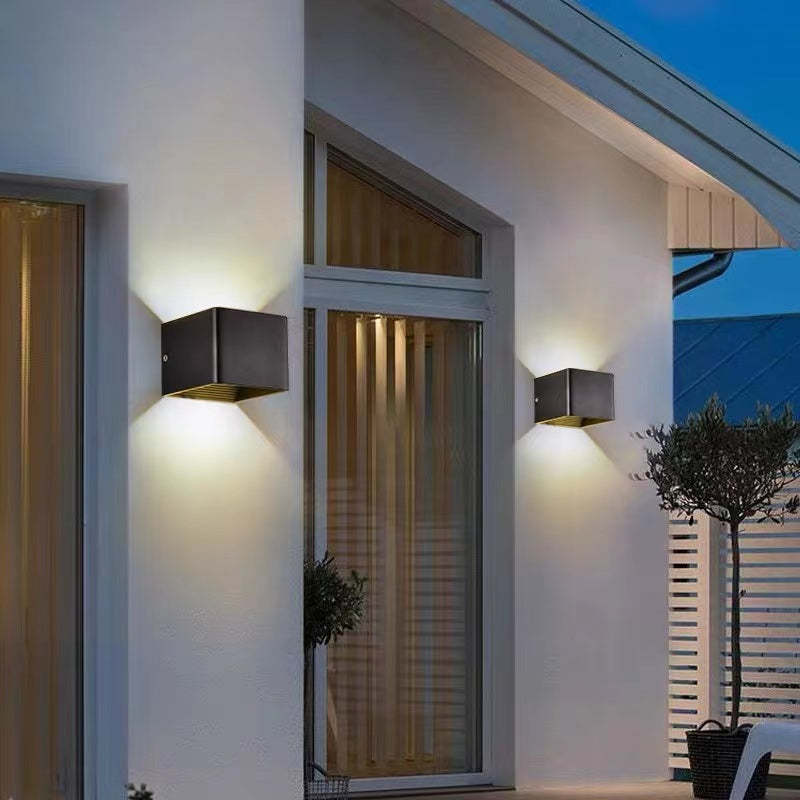 Nexu Modern Adjustable Square Outdoor Wall Lamp LED-Neutral Decor