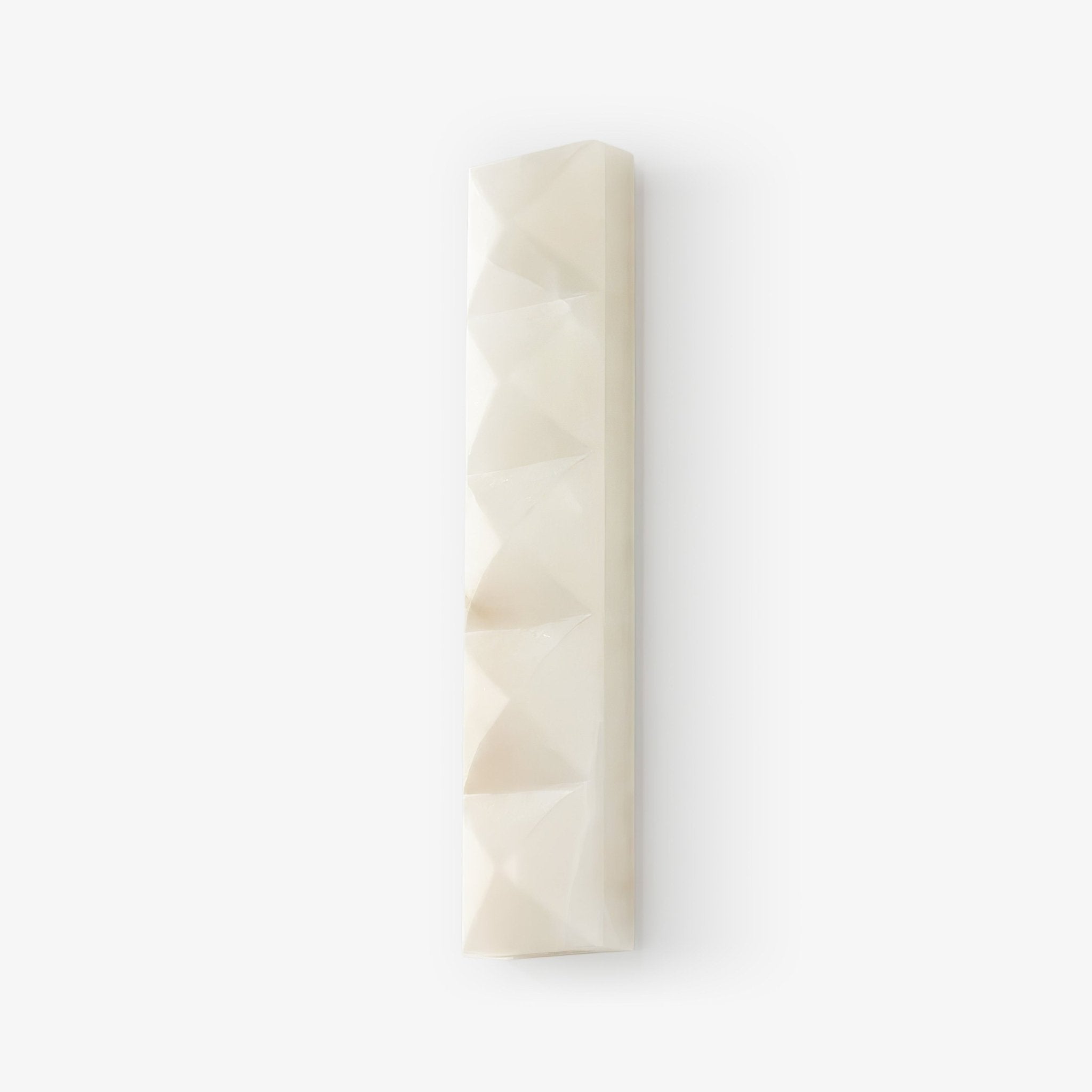 Dione Modern Alabaster Wall Light-Neutral Decor