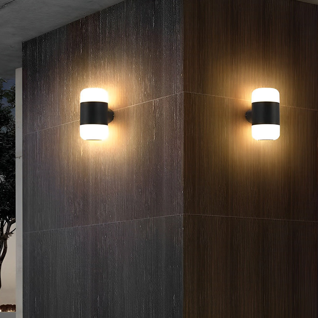 Delht Round Modern Outdoor Wall Lamp