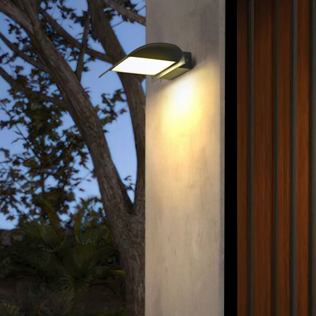 Lumius Curved LED Modern Minimalist Outdoor Wall Lamp