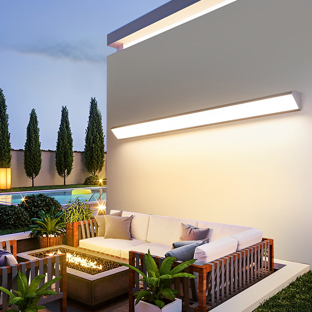 Eelyn Minimalist LED Modern Outdoor Wall Light