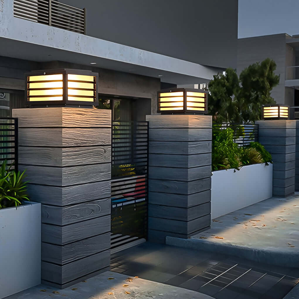 Dal Modern LED Pretty Outdoor Fence Cap Post Light