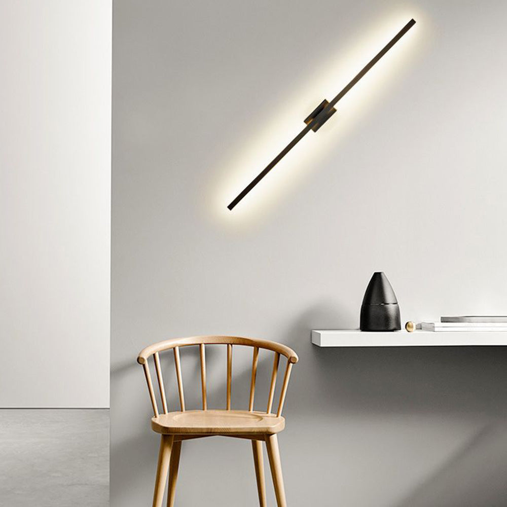 Arisha Minimalist Bar Black Metal Wall Lamp - Neutral Decor