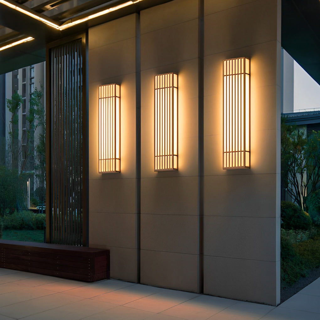 Grateful Retro Vertical Stripe Grid Steel Outdoor Wall Lamp