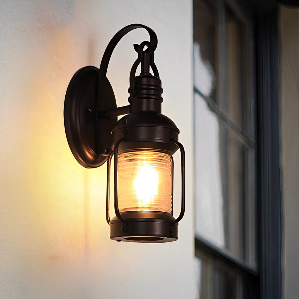 Jillian Vintage Versatile Outdoor Light