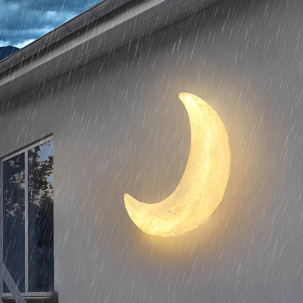 Berti Creative Moon LED Modern Resin Outdoor Wall Sconce