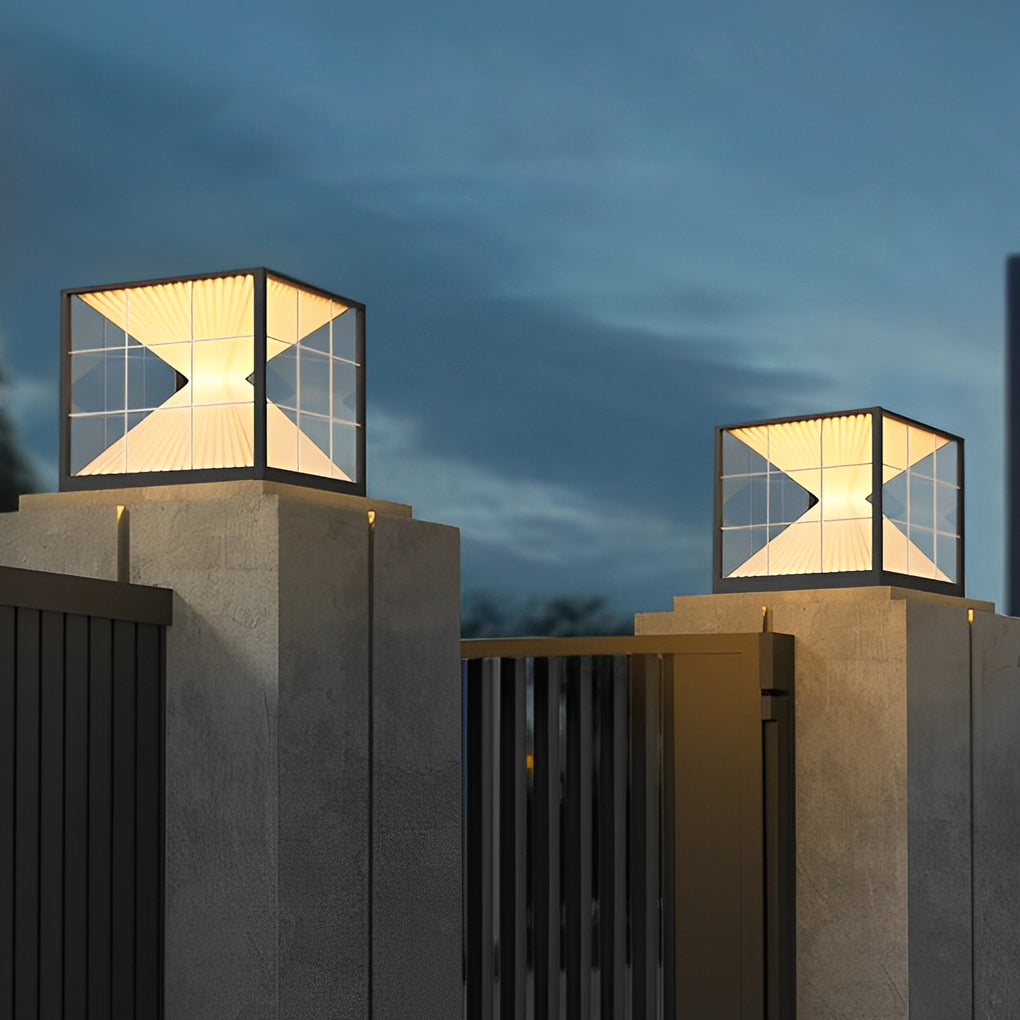 Biancy Creative Hourglass Post Outdoor Lights