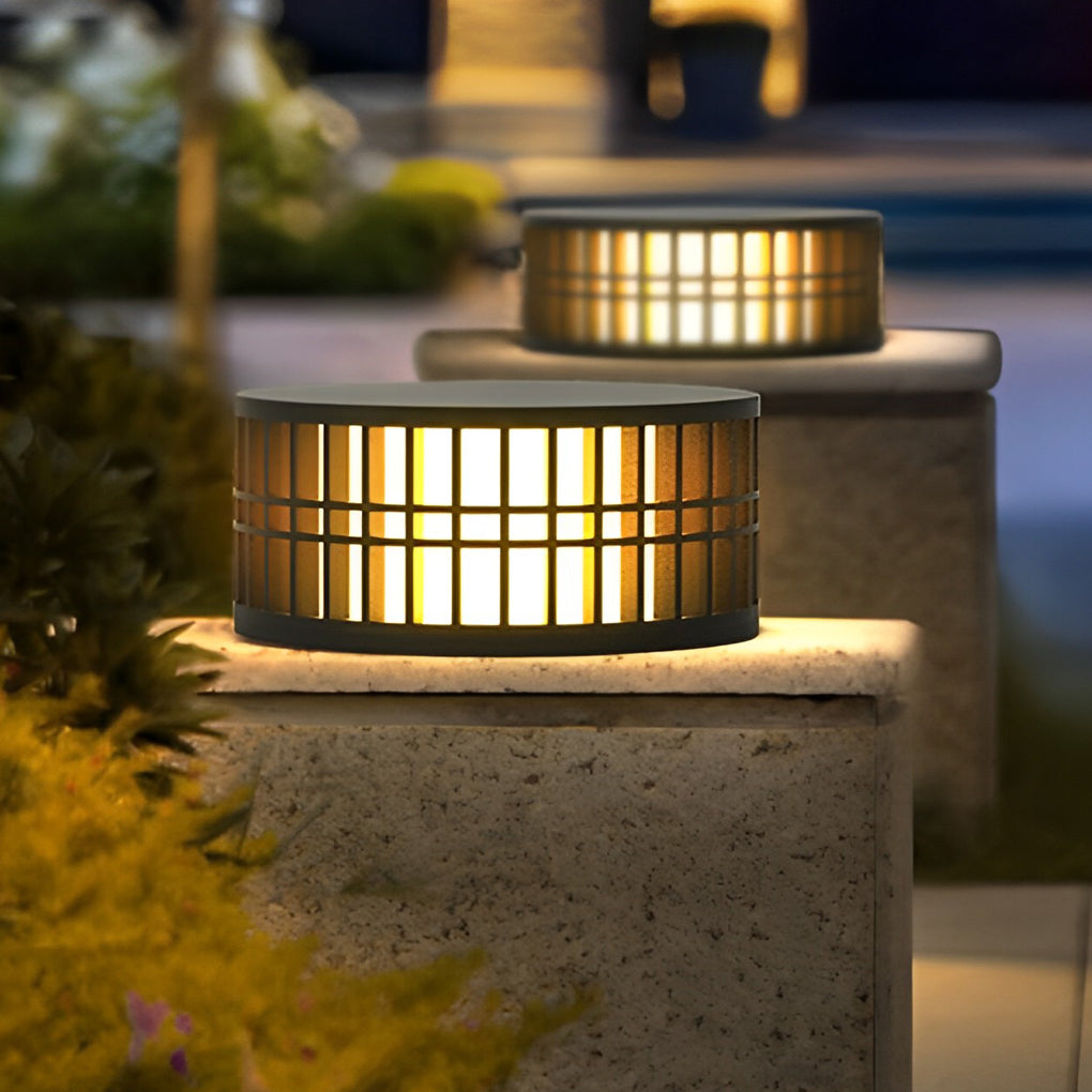 Shining Round Creative LED Modern Steel Outdoor Fence Post Lights