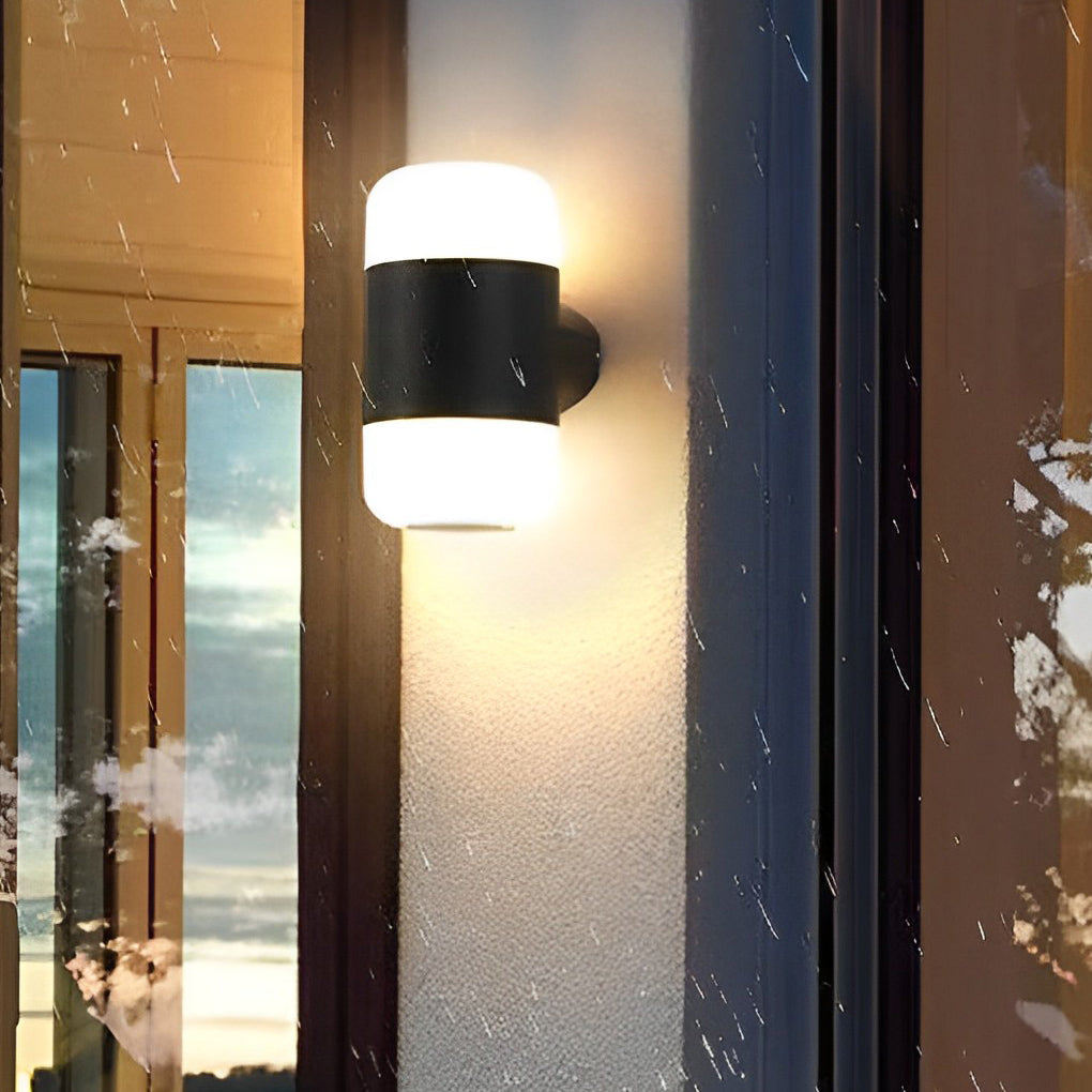 Delht Round Modern Outdoor Wall Lamp