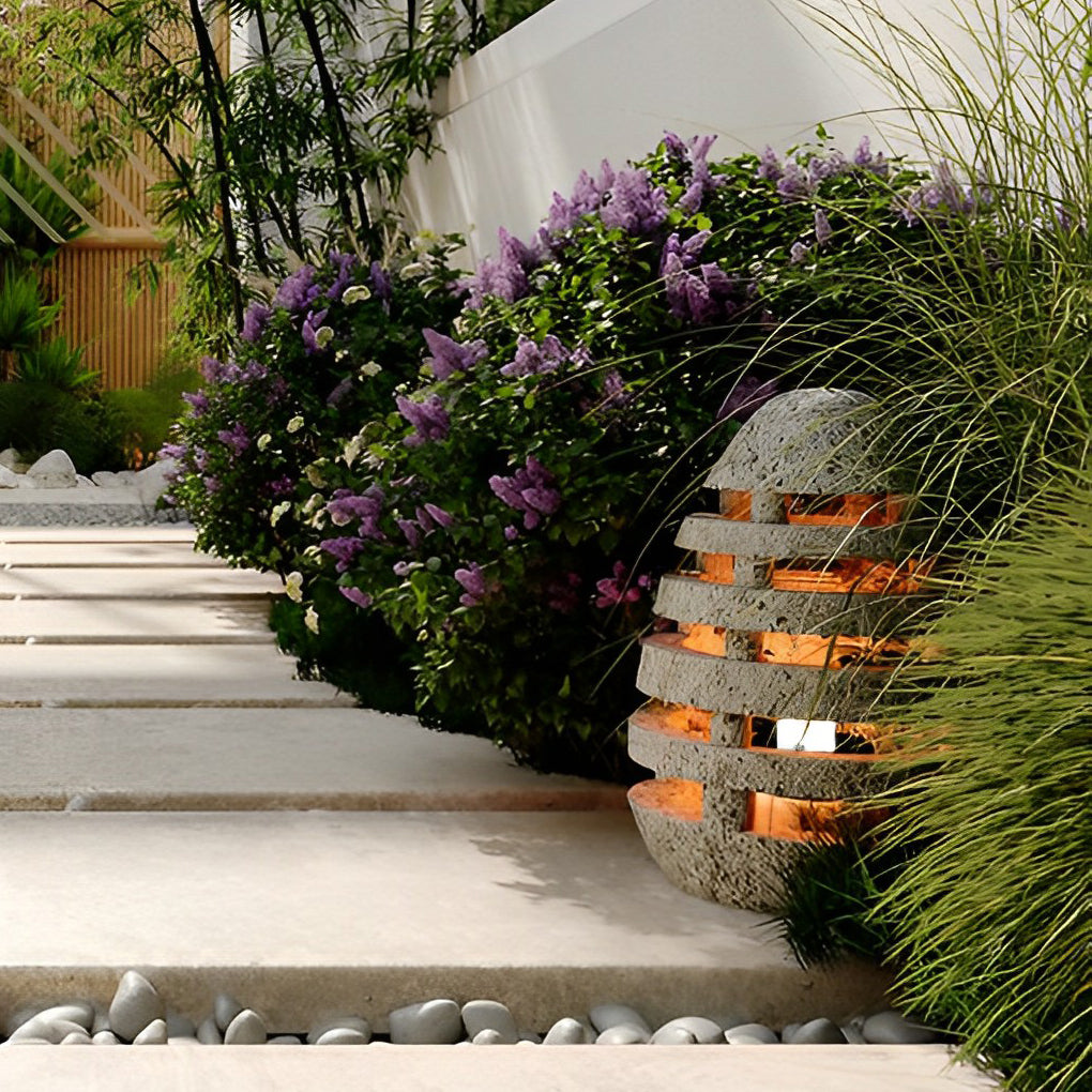 Earthy Elegant Lawn Modern Resin Outdoor Light