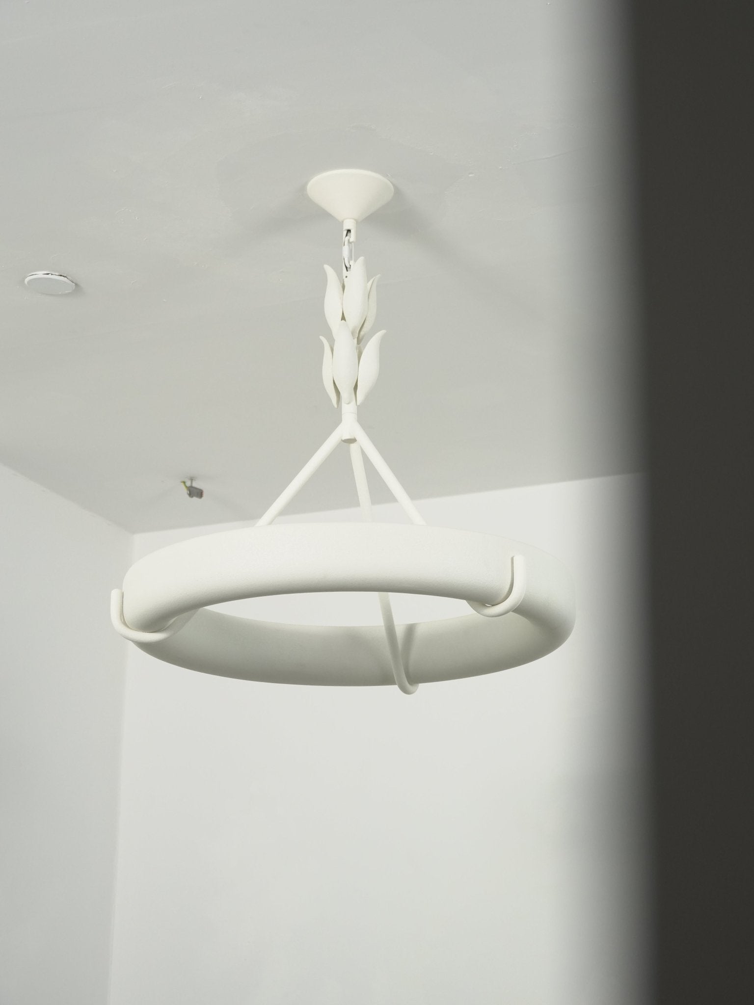 Tinsley Plaster Chandelier-Neutral Decor
