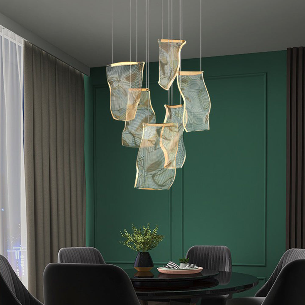 Arisha Luxury Artistic Chandelier, Gold - Neutral Decor