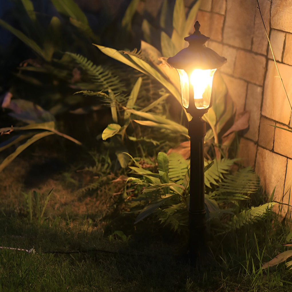 Nor Vintage Classic LED Outdoor Lawn Post Light