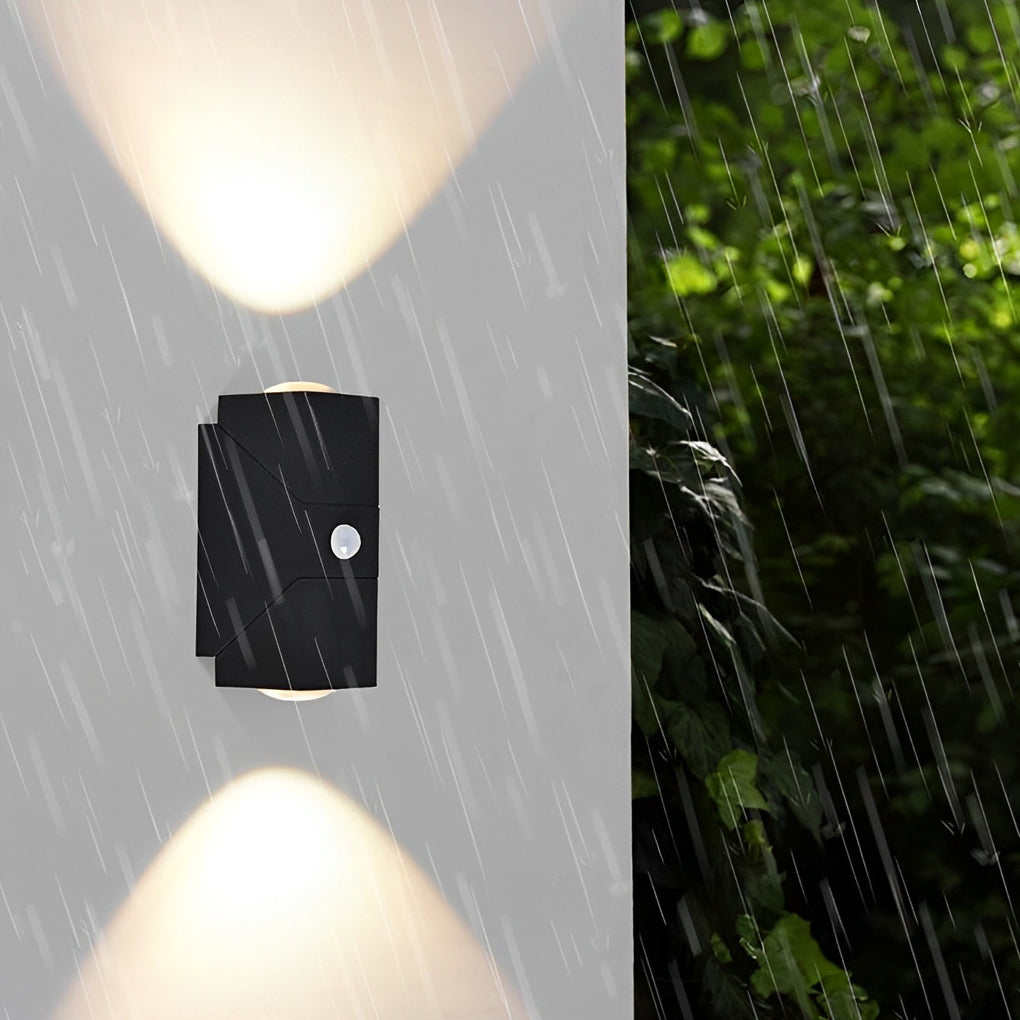 Priilla Motion Sensor Outdoor Wall Lamp