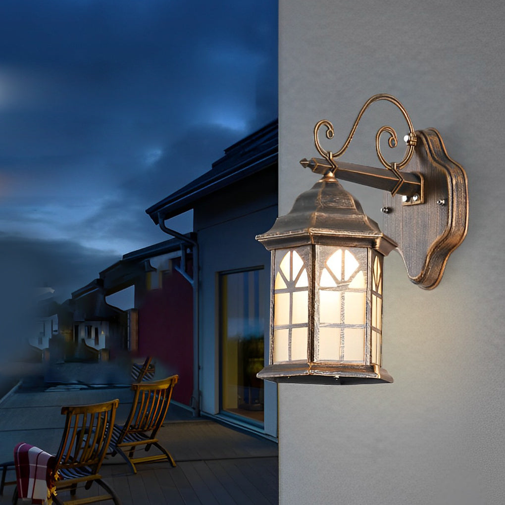 Blesed Retro LED Solar Outdoor Wall Lamp
