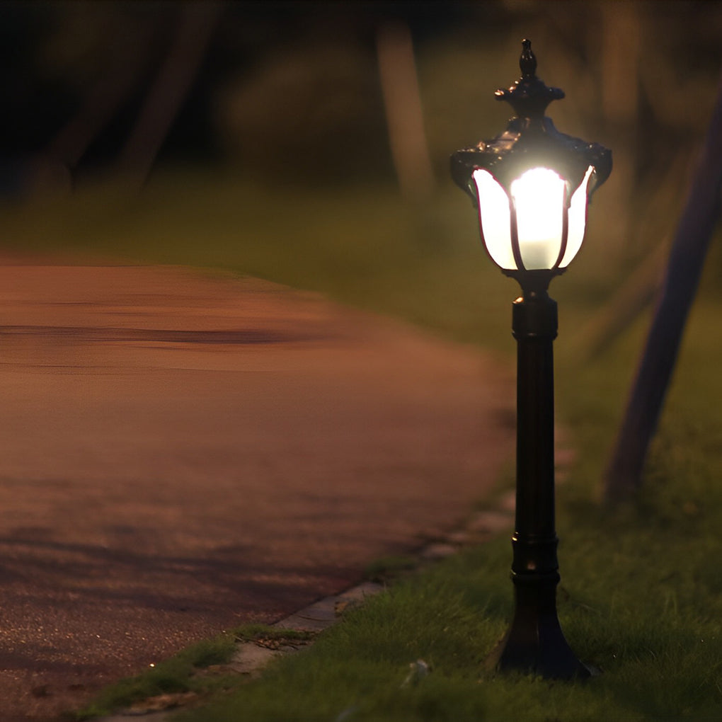 Iagine Traditional European LED Outdoor Pathway Post Lamp
