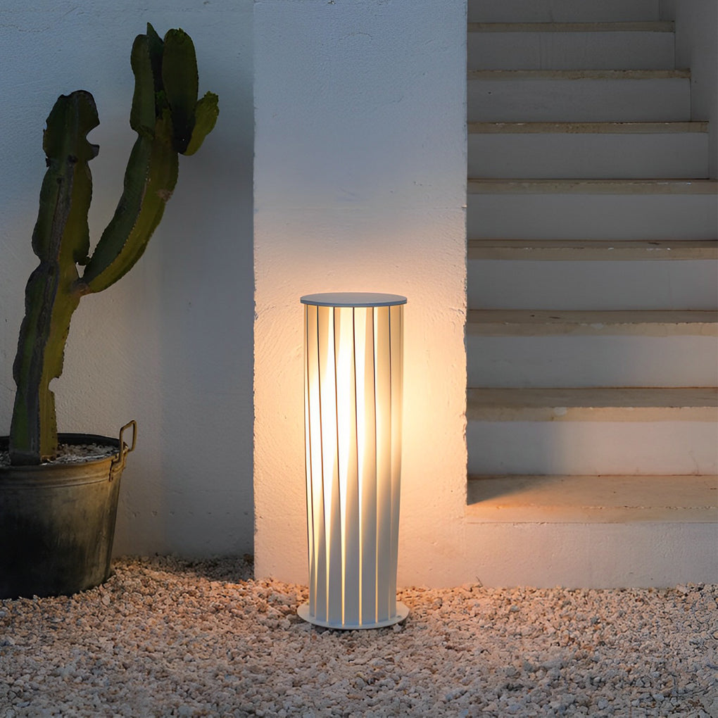 Noble Twisted Modern Solar Outdoor Lawn Lights