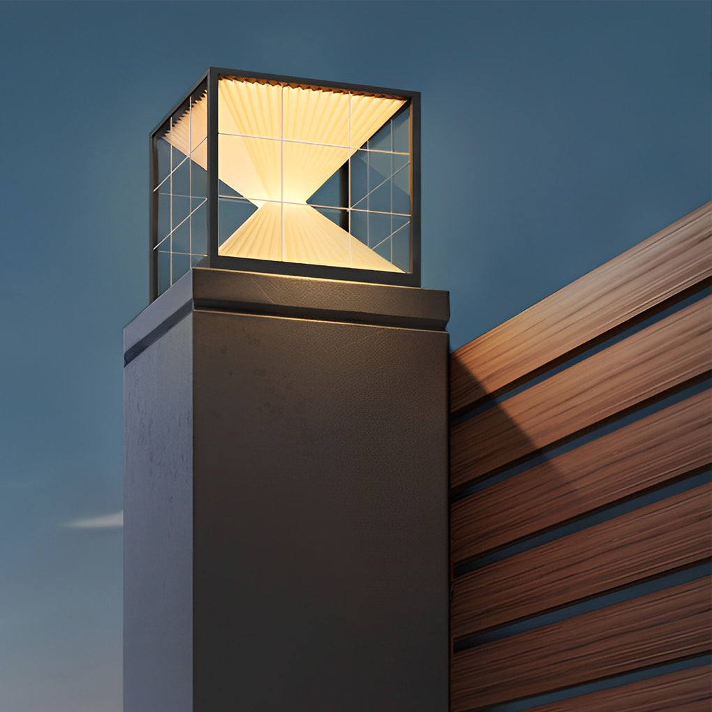 Biancy Creative Hourglass Post Outdoor Lights