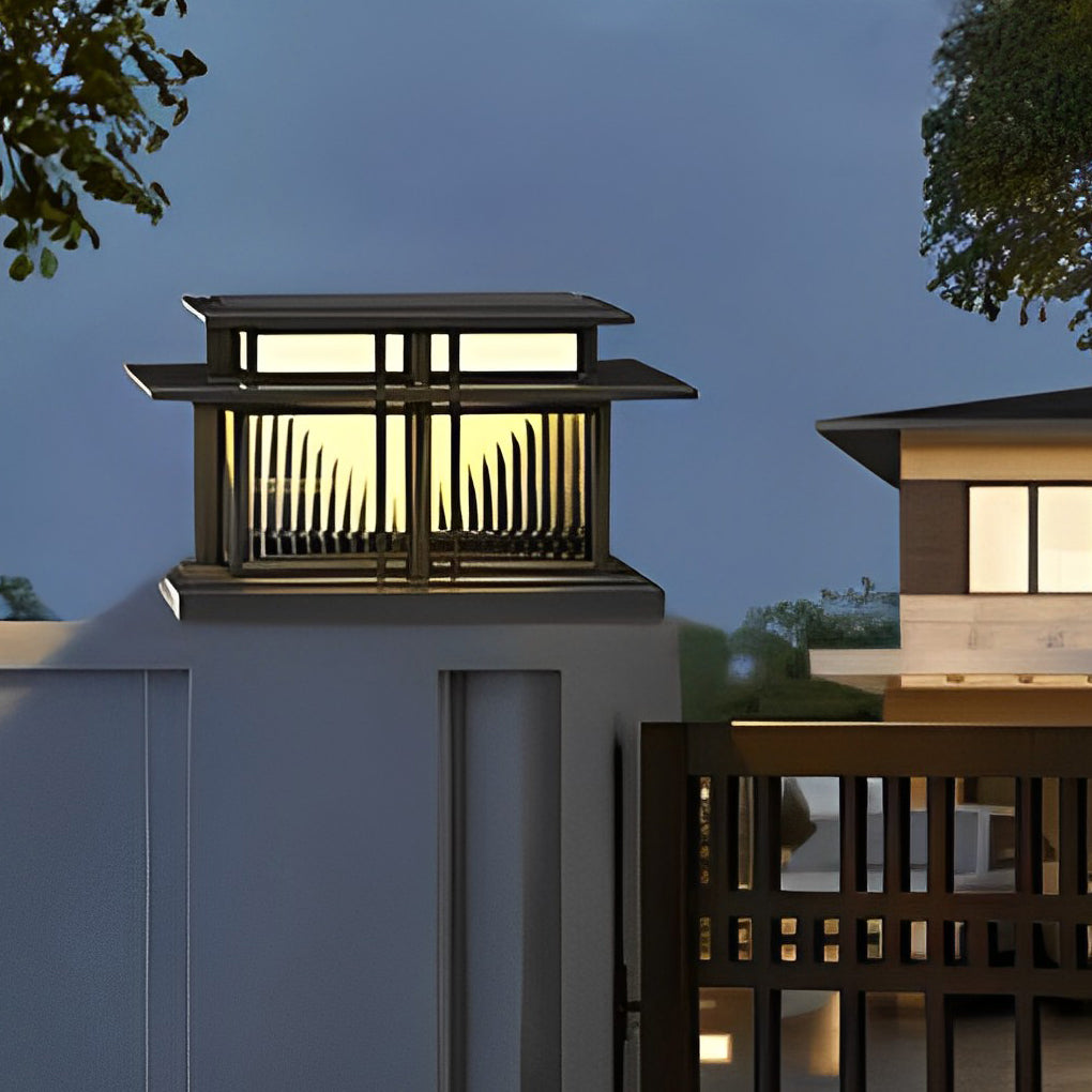 Haylyy Modern Solar Post Caps Glass Outdoor Pillar Light