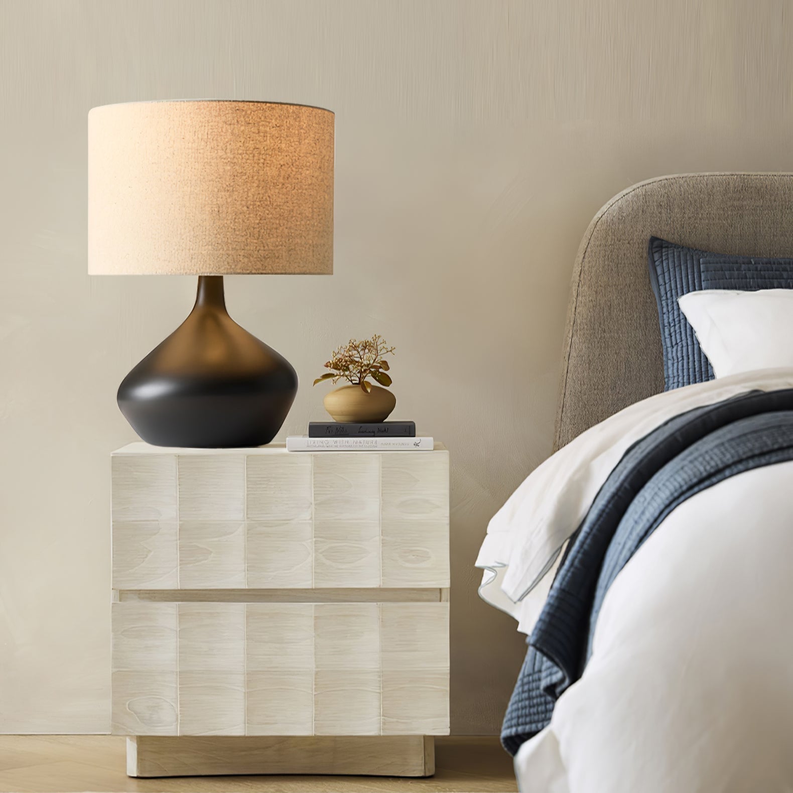 Jean Modern Ceramics Table Lamp-Neutral Decor