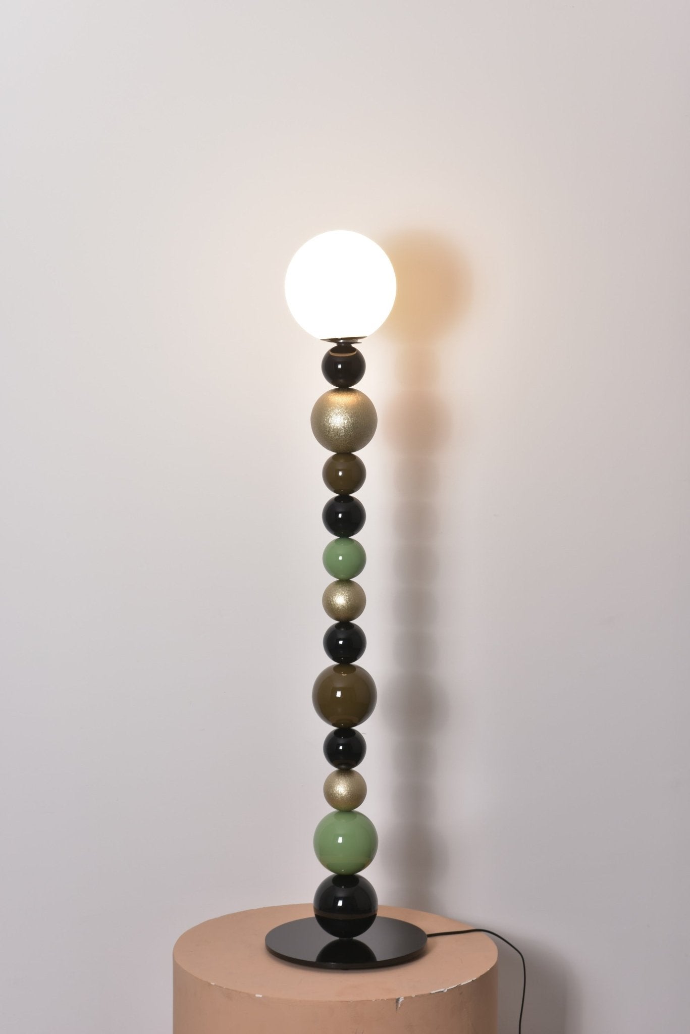 Kaleido Round Balls Stacking Floor Lamp-Neutral Decor