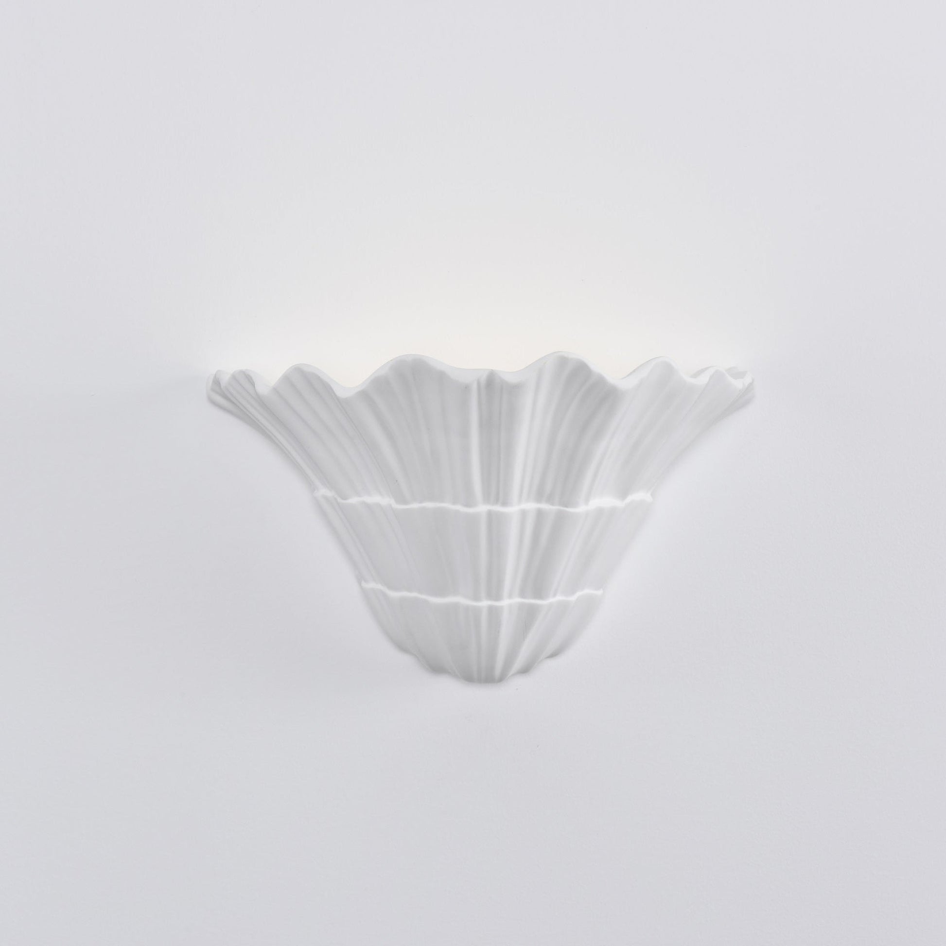 Lydia Modern Wall Light-Neutral Decor