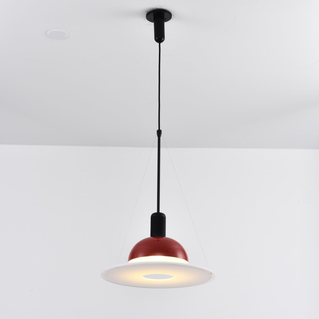 Vero Flying Saucer Pendant Light-Neutral Decor
