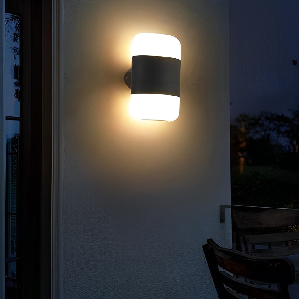 Delht Round Modern Outdoor Wall Lamp