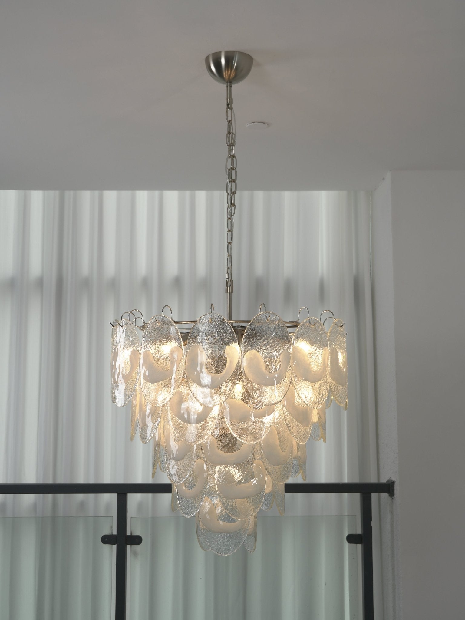 Jord Elegant Murano Glass Chandelier-Neutral Decor