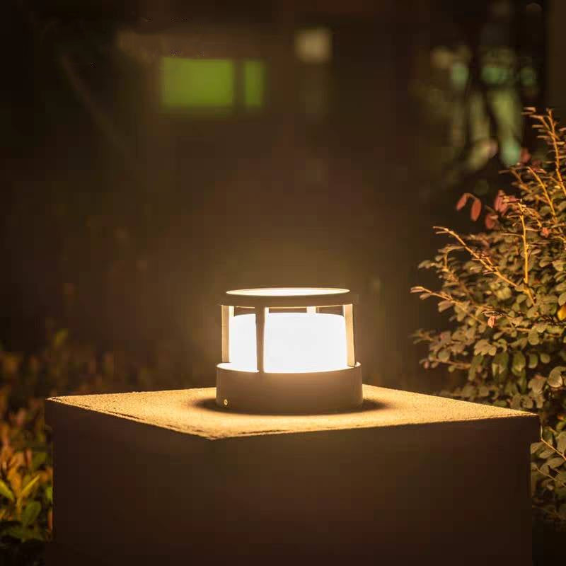 Ray Modern Cube/Cylinder Metal Lamp Outdoor, Black - Neutral Decor