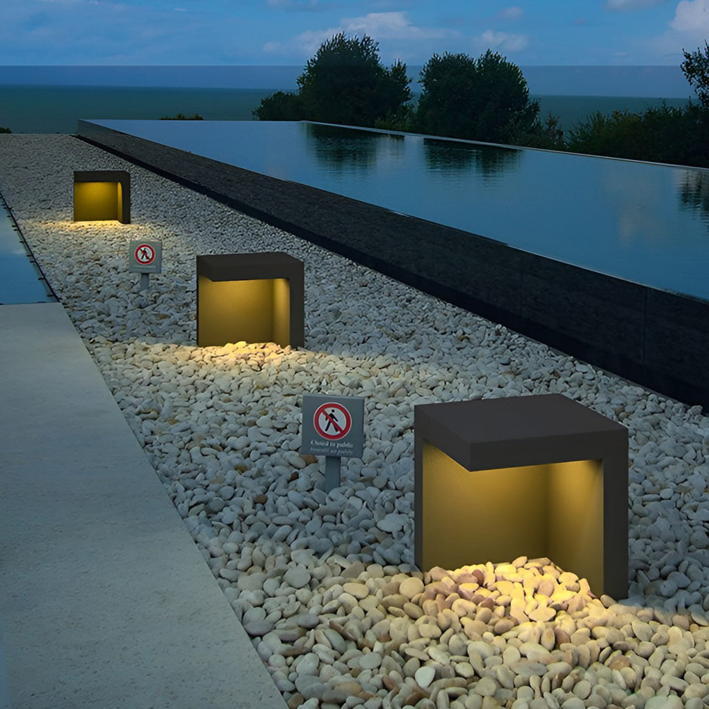 Fredy Rectangular Fixture Modern Glass Outdoor Path Light