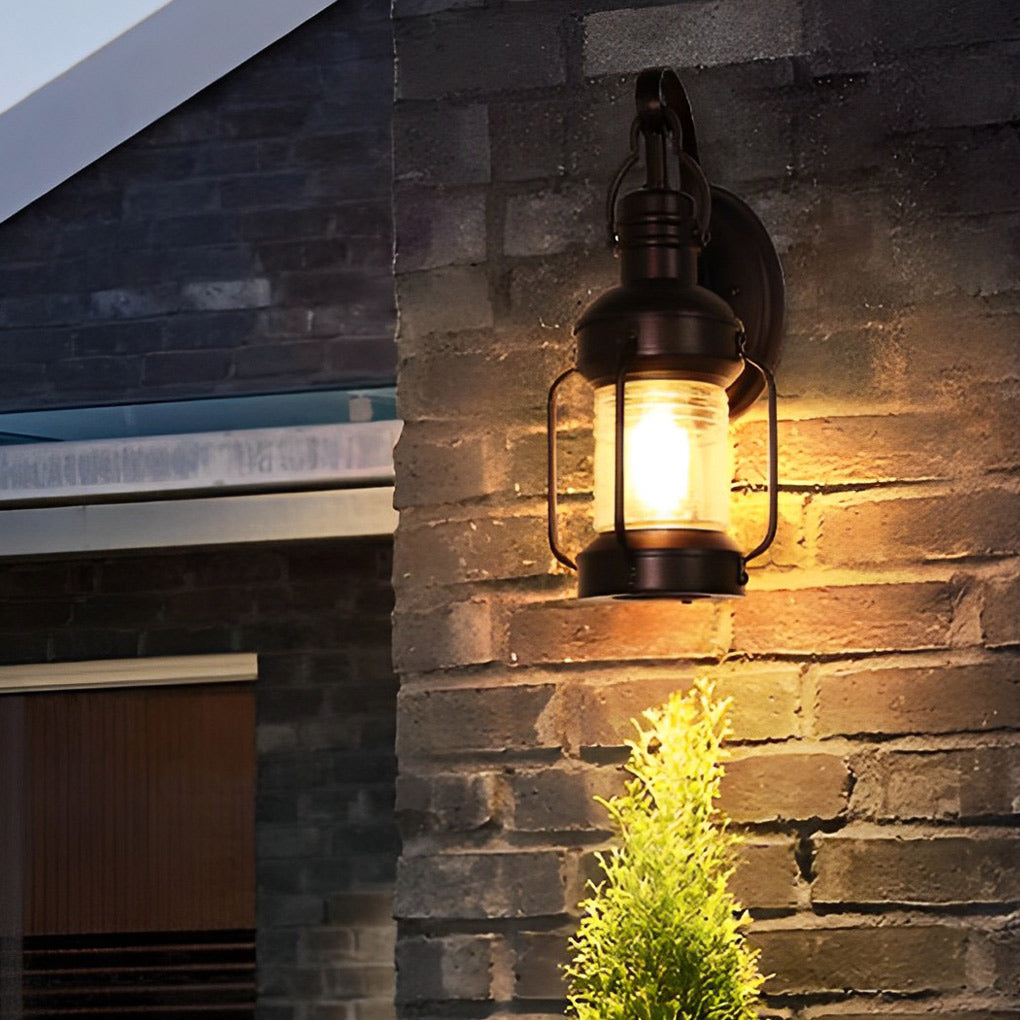 Jillian Vintage Versatile Outdoor Light
