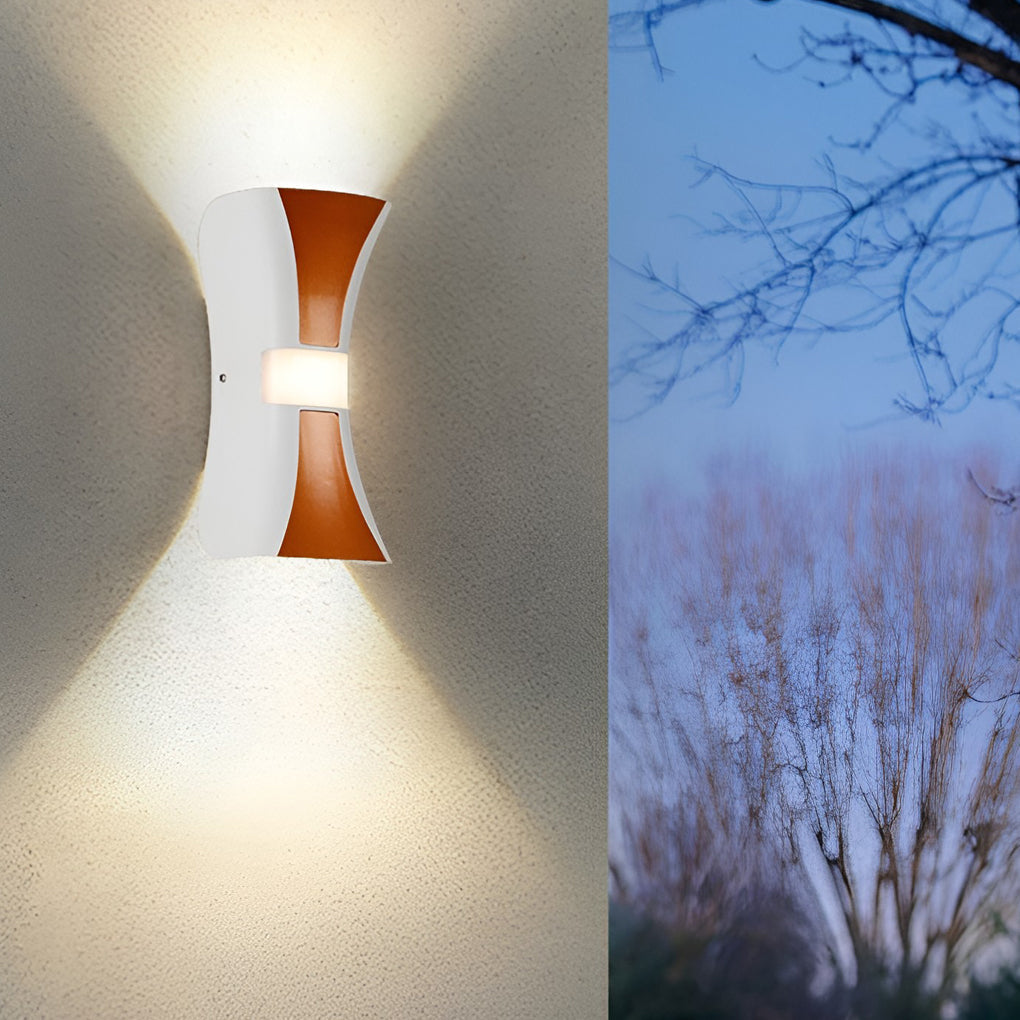 Deligh Classic Modern LED Outdoor Wall Lamp