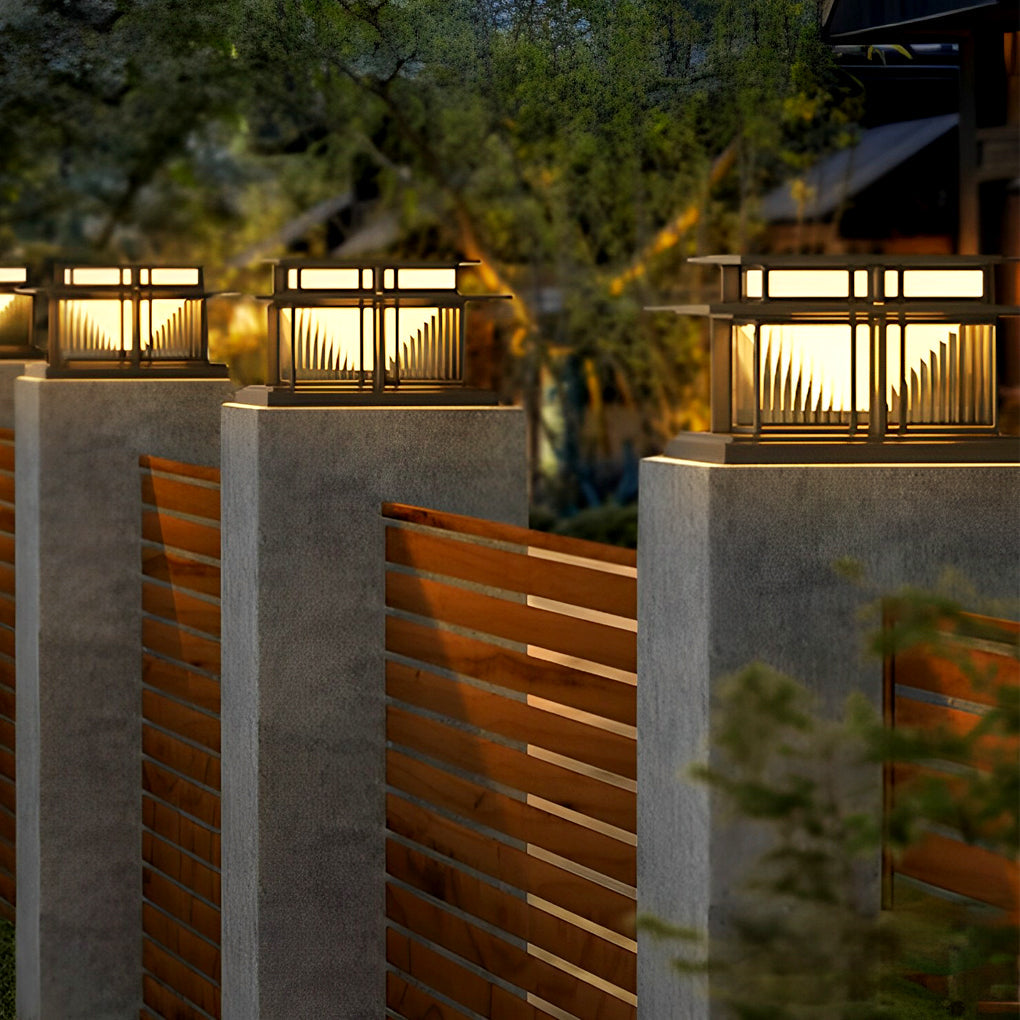 Haylyy Modern Solar Post Caps Glass Outdoor Pillar Light