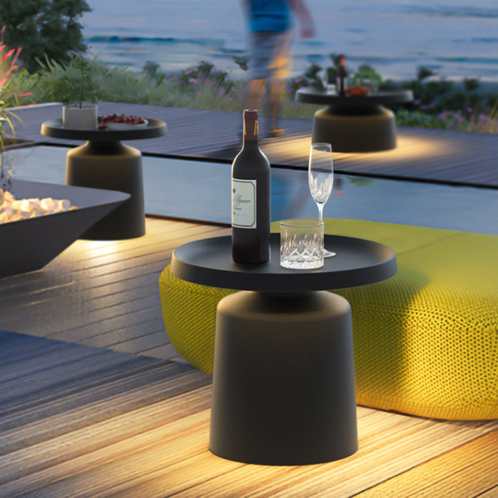 Ray Table Metal Rechargeable/Solar Outdoor Floor Lamp, Black - Neutral Decor