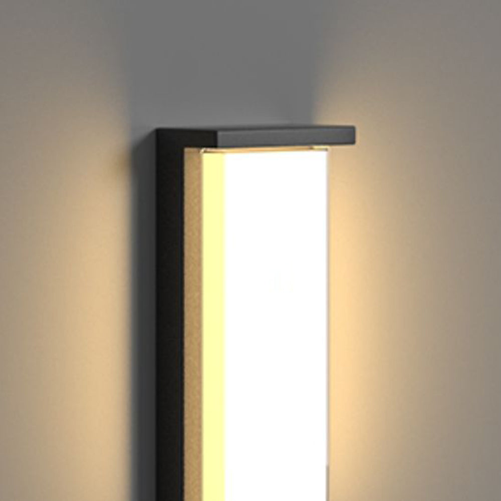 Ray Modern Minimalist Rectangular Metal Outdoor Wall Lamp, Black - Neutral Decor