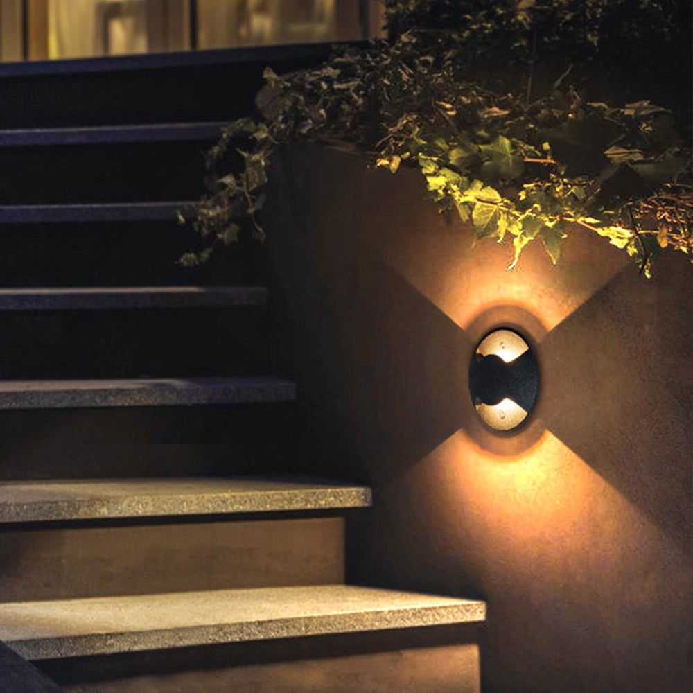Ray Metal Cylindrical Outdoor Step/Deck Light, Black - Neutral Decor