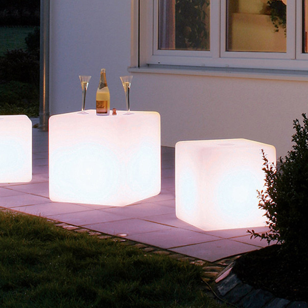 Ray Minimalist Square Acrylic Outdoor Ground Lamp, White - Neutral Decor