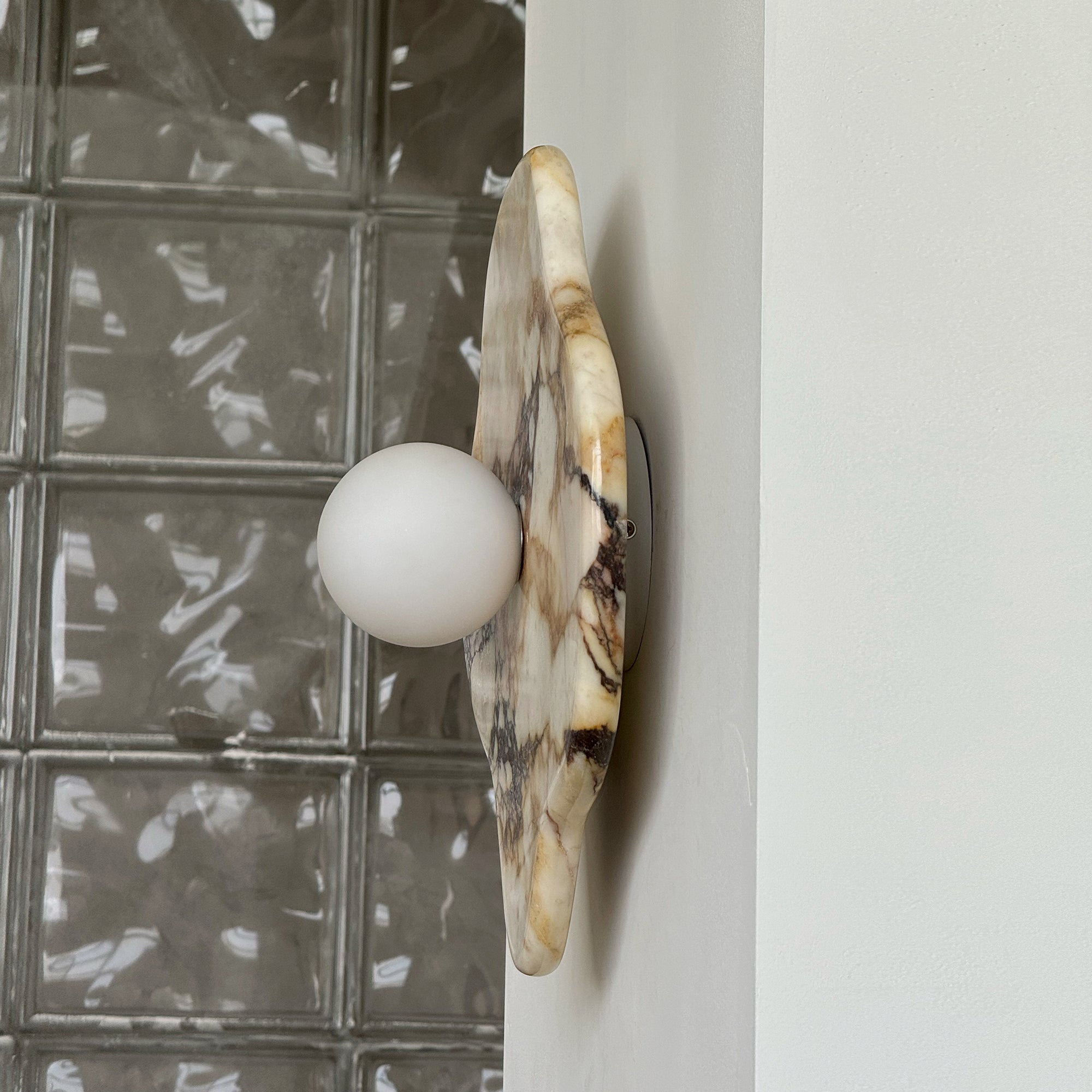 Calista Wall Lamp