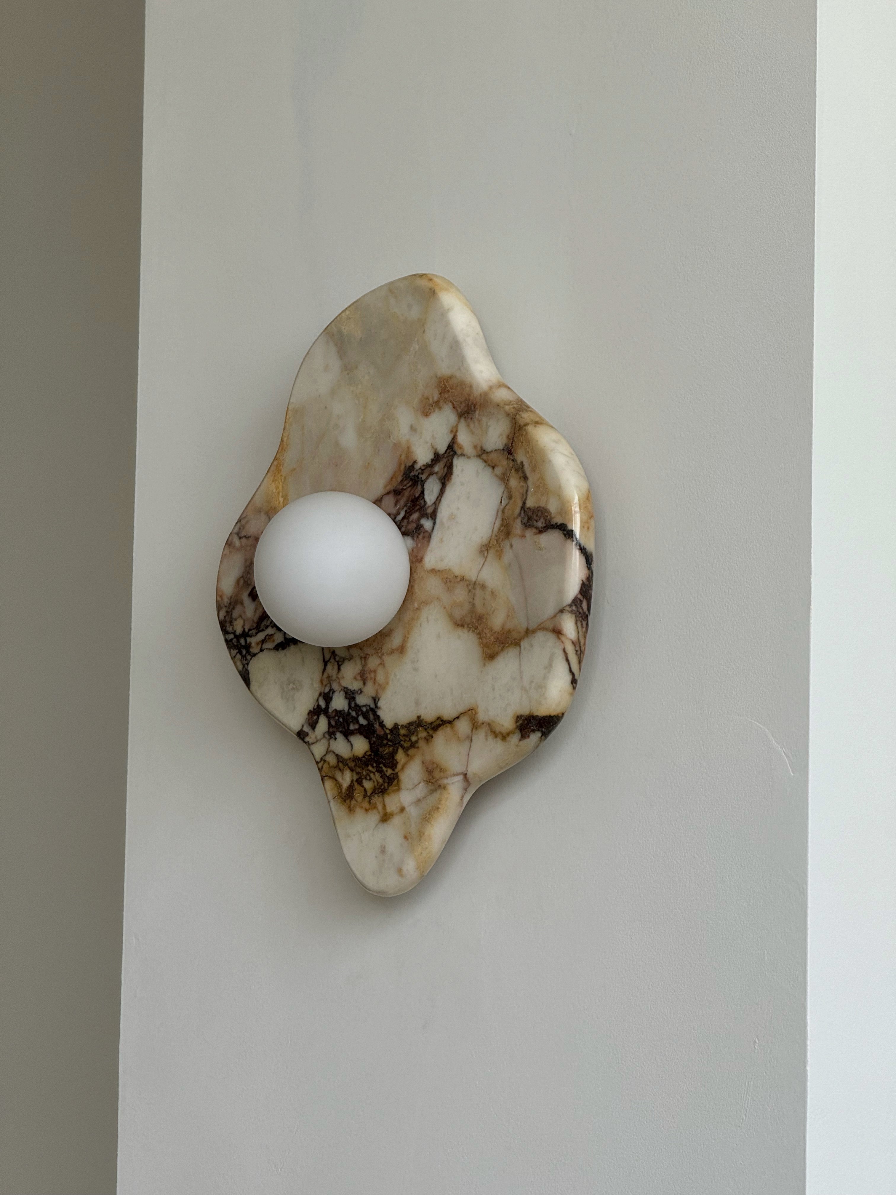 Calista Wall Lamp