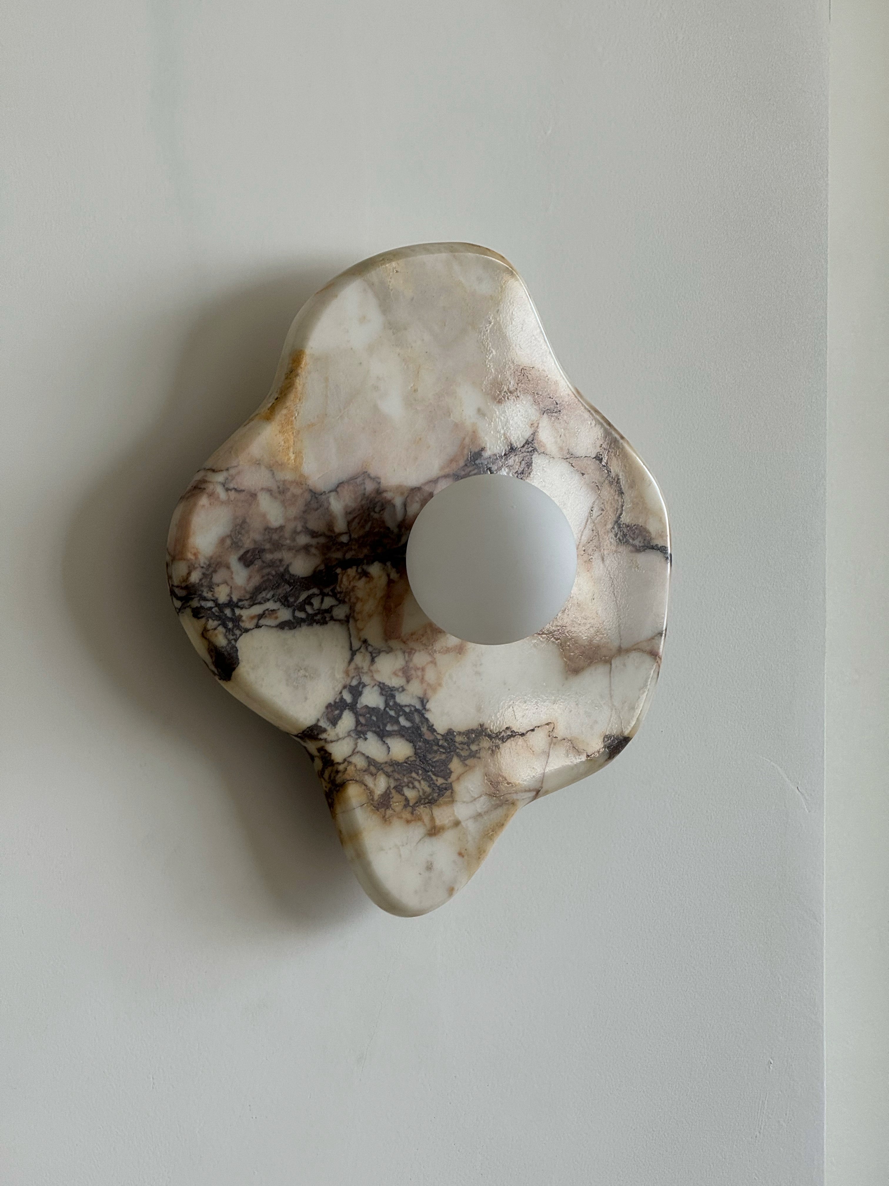 Calista Wall Lamp