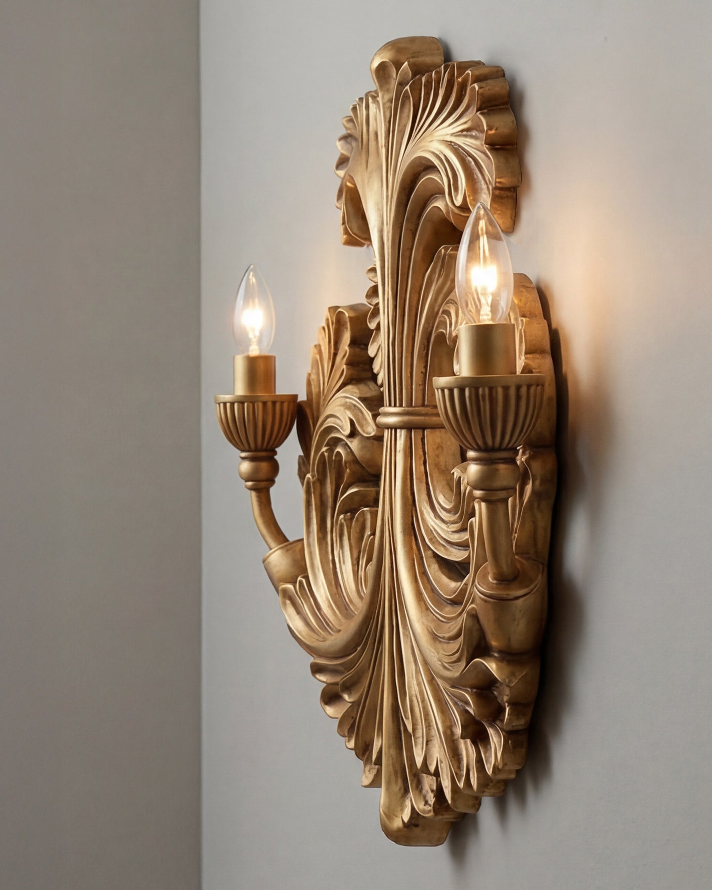 Isolde Wall Light