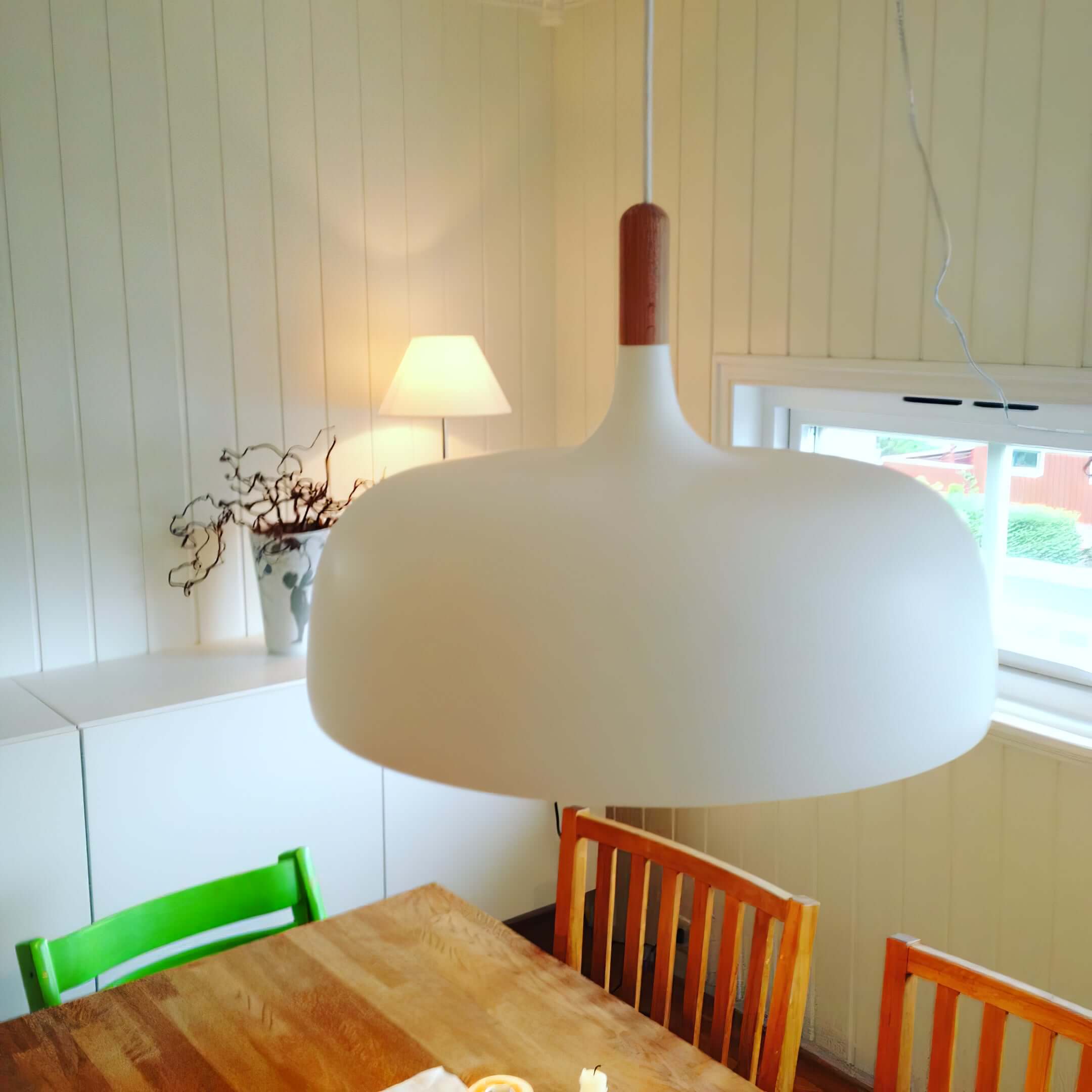 Lustra Pendant Lamp White Shade Wood-Neutral Decor