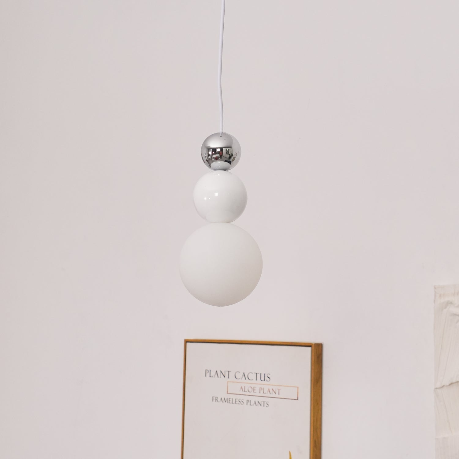 Elynd Acrylic Three Ball Pendant Lamp-Neutral Decor