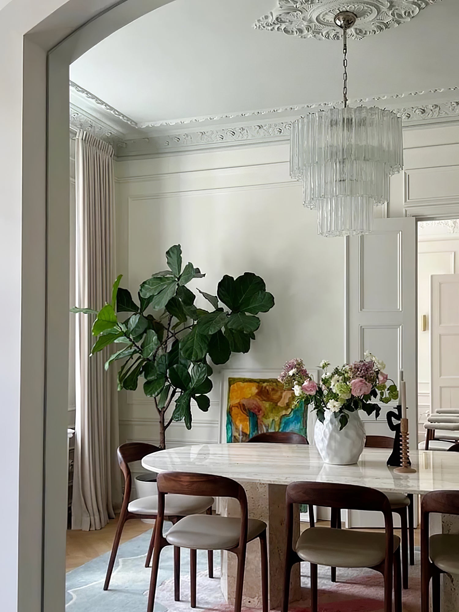 Bryndel Chandelier White Layered Tube-Neutral Decor
