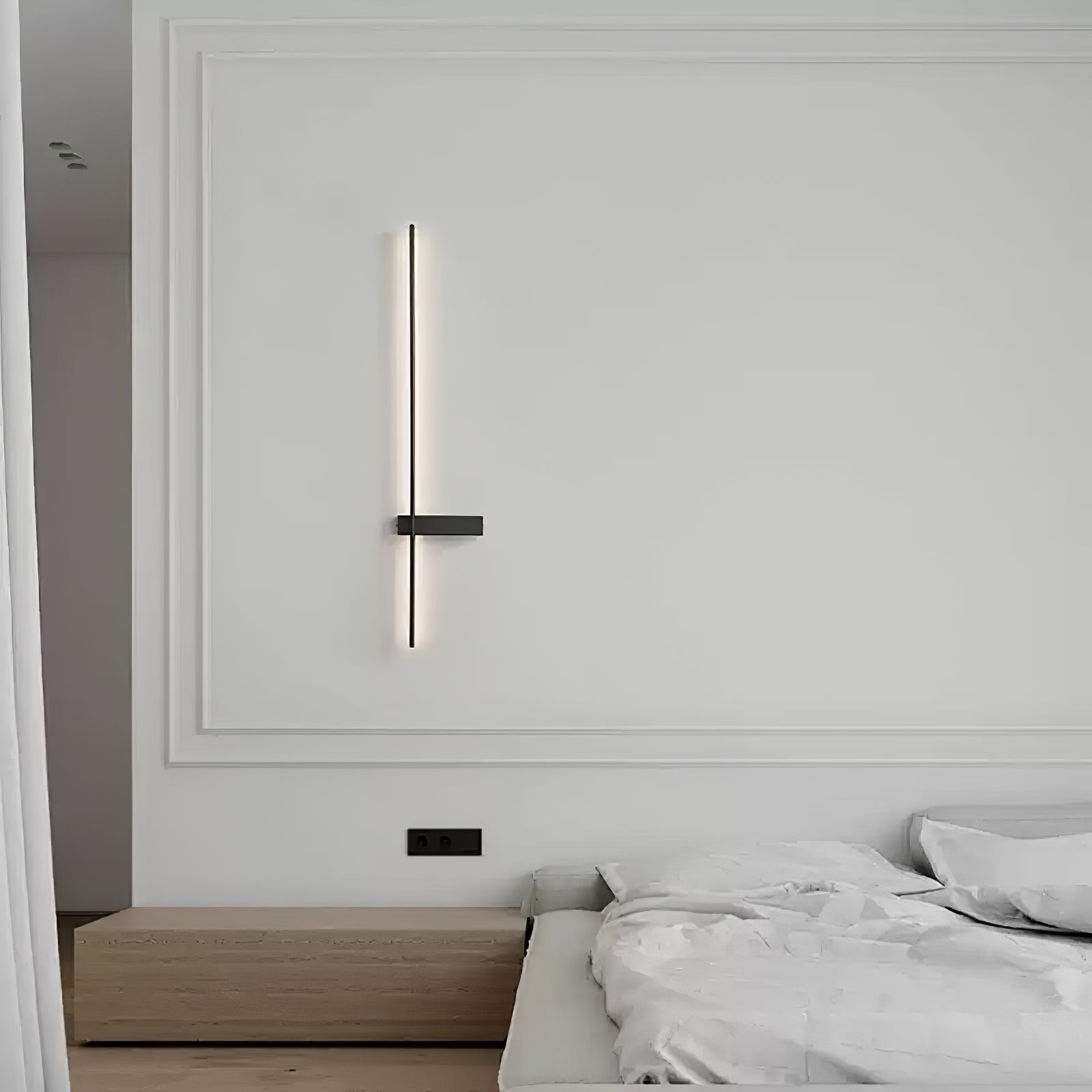 Voraee Modern Minimalist Linear Sconce Wall lamp-Neutral Decor