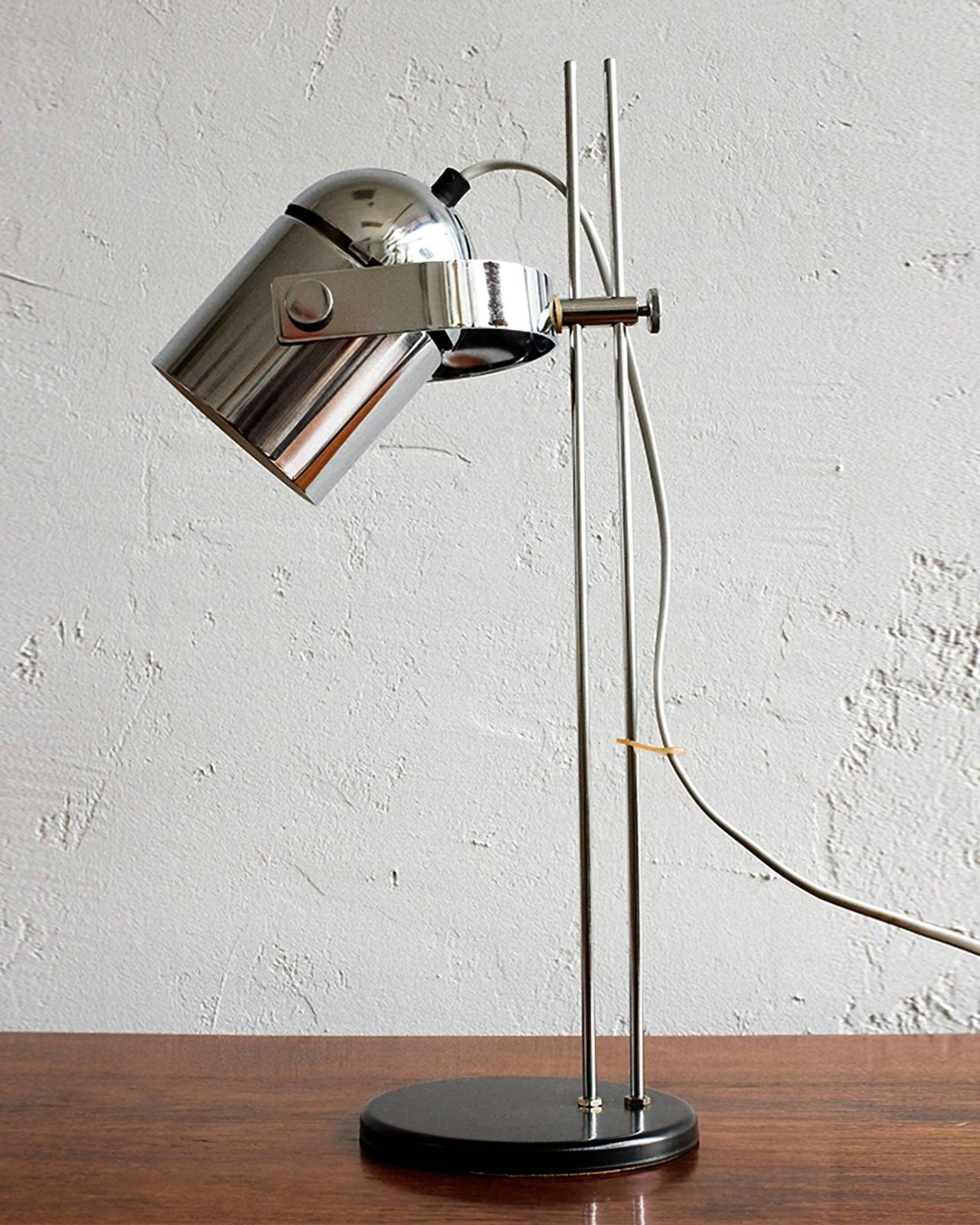 Kerion Industrial Retro Table Lamp-Neutral Decor