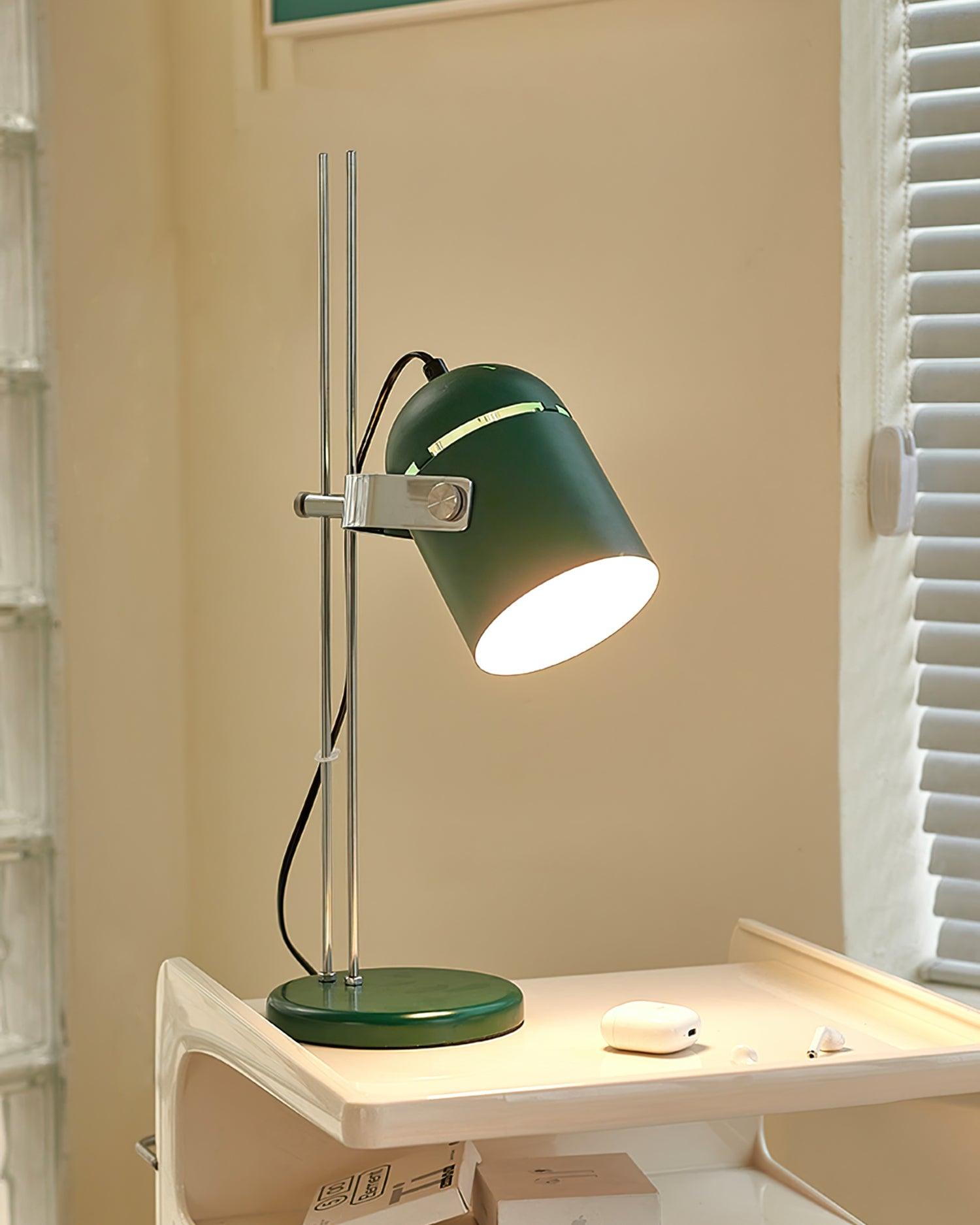 Kerion Industrial Retro Table Lamp-Neutral Decor